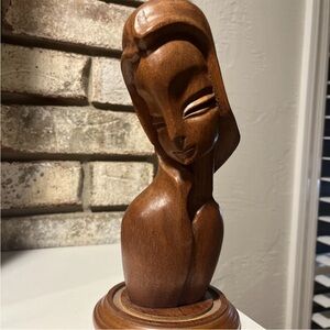 MID-CENTURY MODERN TEAK WOOD SCULPTURE OF A WOMAN'S HEAD 9" BUST